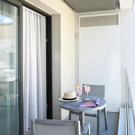 Appart hôtel Icon Skg 4*