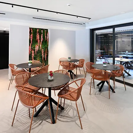 Apartmanhotel Icon Skg Szaloniki