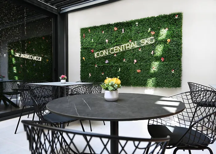 Hotel de apartamente Icon Skg