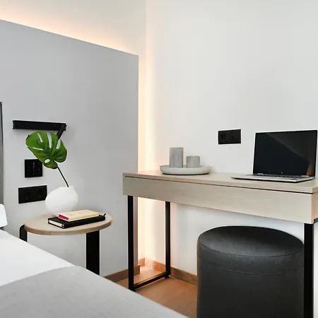 Hotel de apartamente Icon Skg 4*