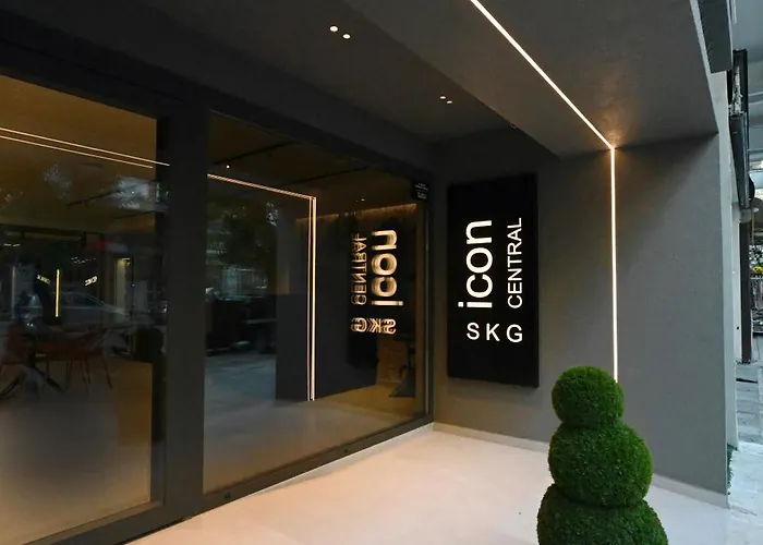 Icon Skg Aparthotel 4*